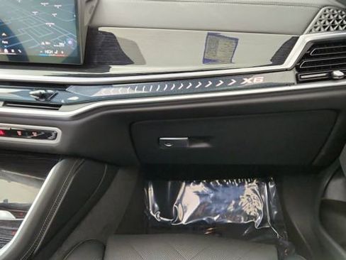 Used 2026 BMW X6 xDrive40i image 37
