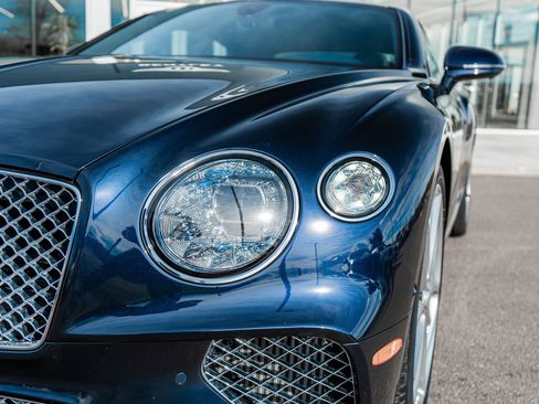 Used 2022 Bentley Continental GT image 20