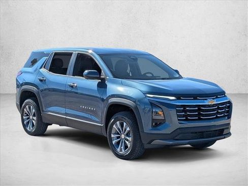 New 2026 Chevrolet Equinox LT w/ Safety and Technology Package image 5