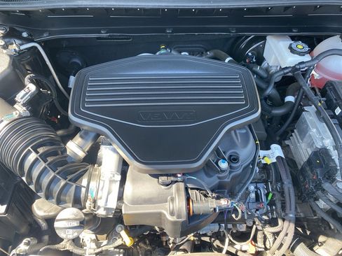 Used 2024 Chevrolet Blazer LT w/ Sound & Technology Package image 14