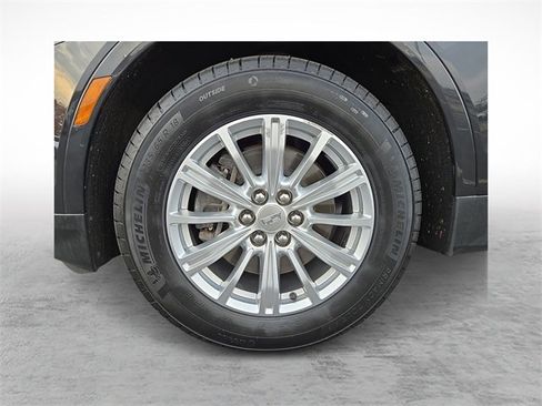 Used 2019 Cadillac XT5 AWD image 8