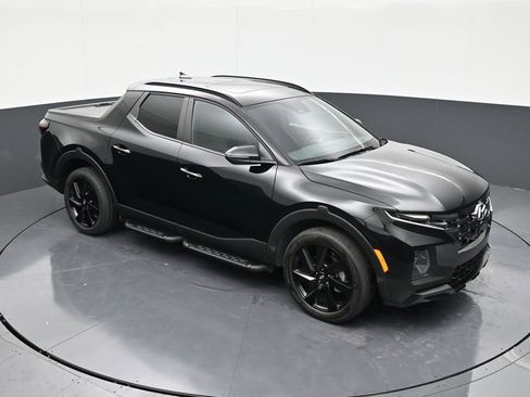 Used 2024 Hyundai Santa Cruz Night image 18