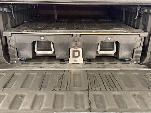 Used 2025 RAM 1500 Big Horn AWD/4WD image 24