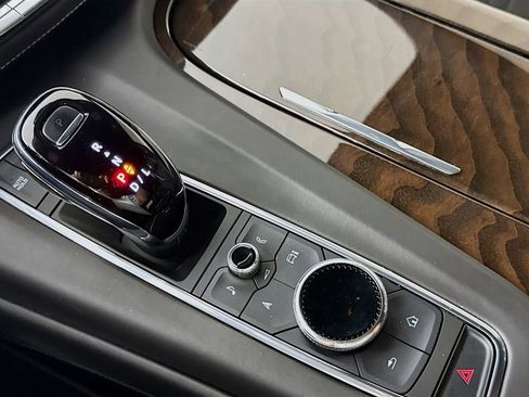 Used 2023 Cadillac Escalade Sport Platinum w/ LPO, ONYX Package image 21