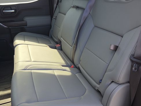 Used 2019 GMC Sierra 1500 SLT AWD/4WD image 26