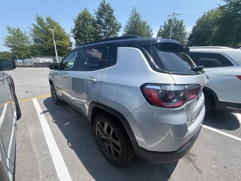 Used 2026 Jeep Compass Limited AWD/4WD image 5