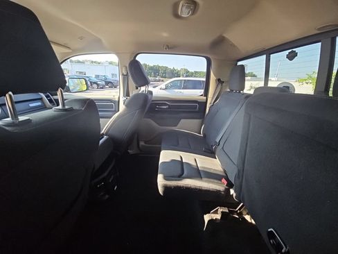 Used 2020 RAM 1500 Big Horn AWD/4WD image 9