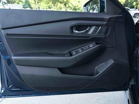 Used 2024 Honda Accord Touring image 38