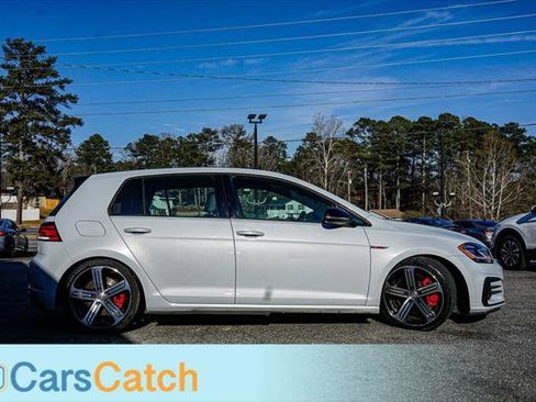 Used 2021 Volkswagen GTI SE image 3