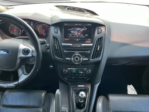 Used 2014 Ford Focus ST w/ Equipment Group 202A FWD image 13