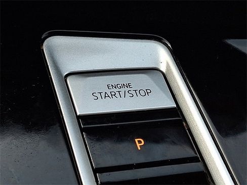 Used 2024 Volkswagen Atlas Peak Edition SEL image 25