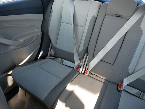 Used 2014 Ford C-MAX SE image 12