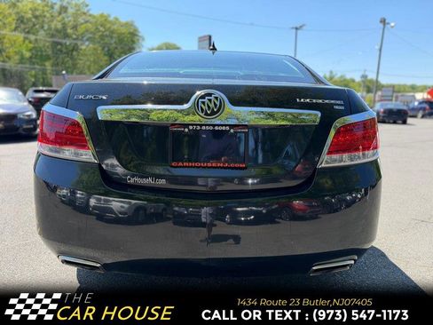 Used 2011 Buick LaCrosse CXS w/ Driver Confidence Package FWD image 6