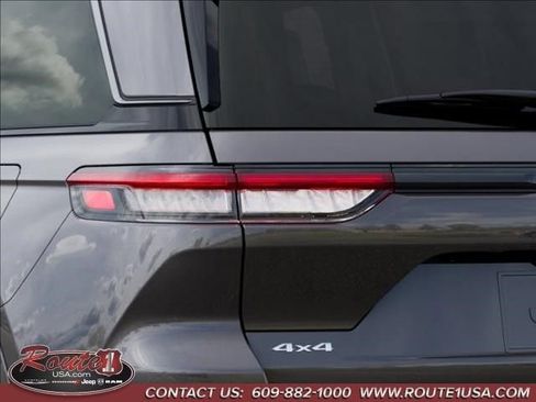 New 2026 Jeep Grand Cherokee Limited Reserve image 9