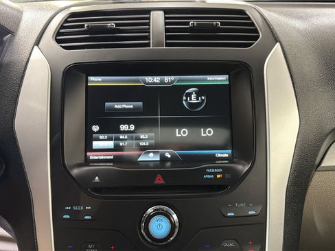 Used 2011 Ford Explorer XLT w/ 201A Rapid Spec Order Code FWD image 25