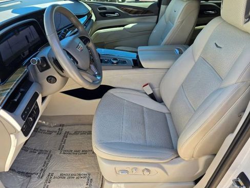 Used 2021 Cadillac Escalade Sport Platinum RWD image 26