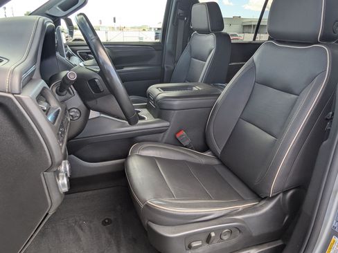 Used 2023 GMC Yukon XL SLT w/ SLT Luxury Package AWD/4WD image 26