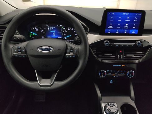Used 2022 Ford Escape SE FWD image 22
