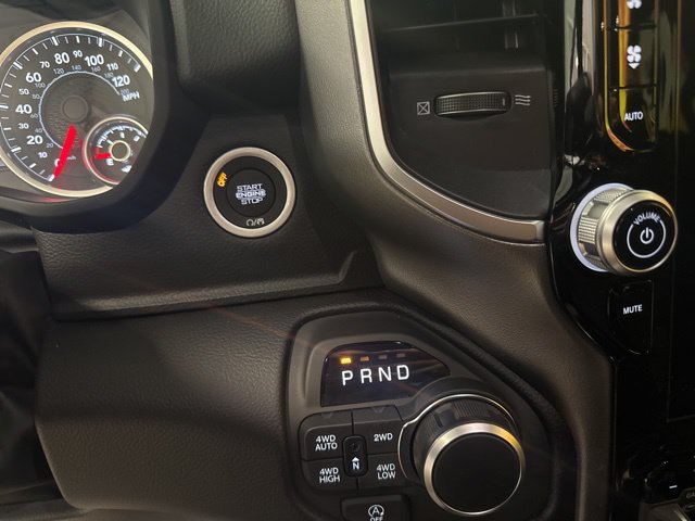 New 2026 RAM 1500 Big Horn AWD/4WD image 26