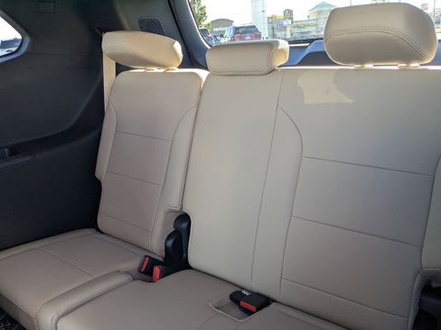 New 2026 Buick Enclave Preferred w/ Power Package image 25