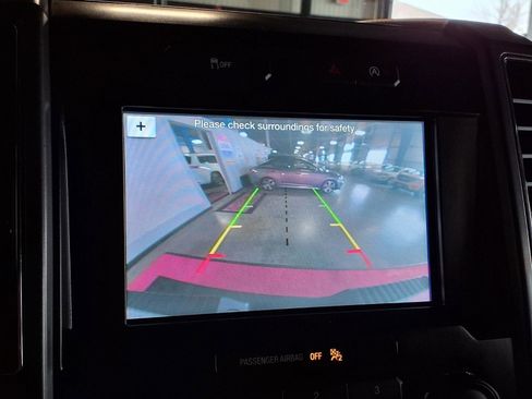 Used 2018 Ford F150 XLT w/ Trailer Tow Package image 21