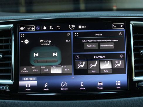 Used 2024 Chrysler Pacifica Touring-L FWD image 23