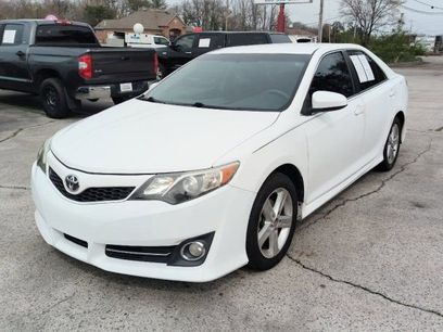 Used 2014 Toyota Camry SE