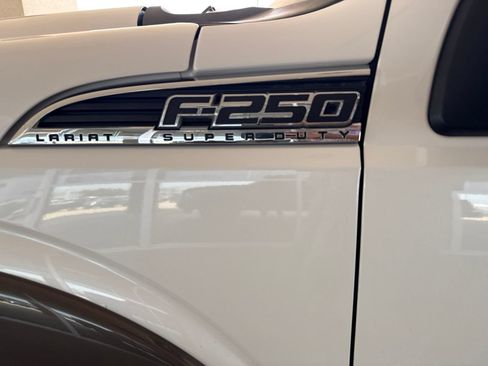 Used 2015 Ford F250 King Ranch w/ FX4 Off-Road Package AWD/4WD image 13
