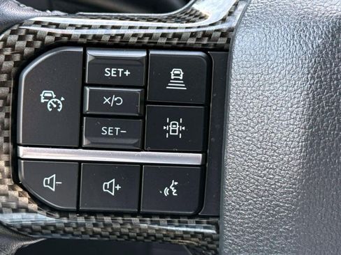 Used 2023 Ford F150 Lariat w/ Equipment Group 502A High AWD/4WD image 17