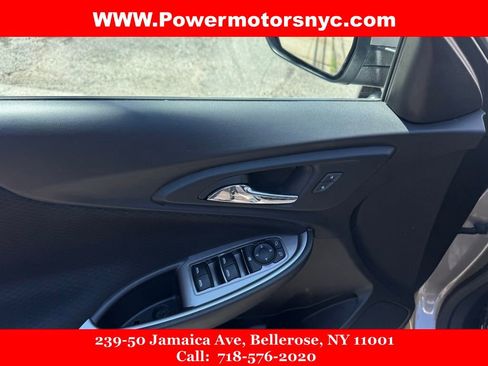 Used 2022 Chevrolet Malibu LT image 27