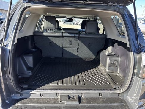 Used 2024 Toyota 4Runner Limited image 6