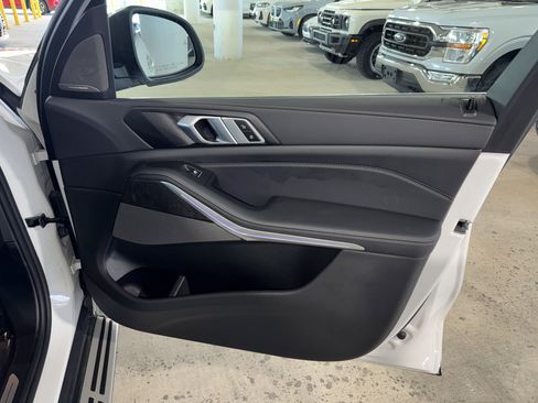 Certified 2026 BMW X5 xDrive40i AWD/4WD image 9