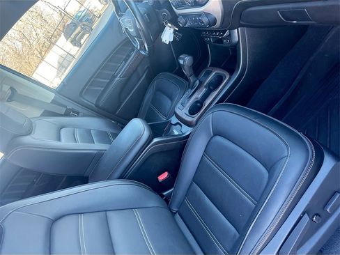 Used 2021 GMC Canyon Denali image 27