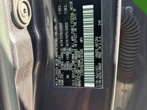 Used 2018 Toyota Sequoia Platinum image 13