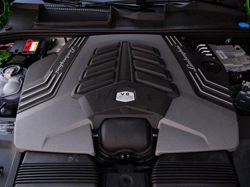 Used 2023 Lamborghini Urus S image 28