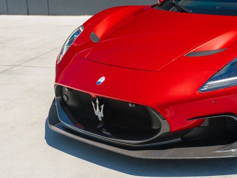 Used 2022 Maserati MC20 Coupe RWD image 25