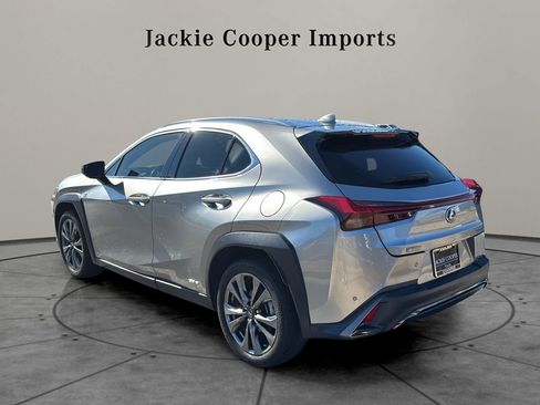 Used 2021 Lexus UX 250h F Sport image 3