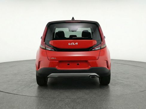 Used 2025 Kia Soul LX w/ LX Technology Package image 7