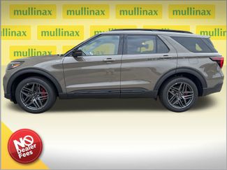 New 2026 Ford Explorer ST-Line w/ ST-Line Street Pack video 2