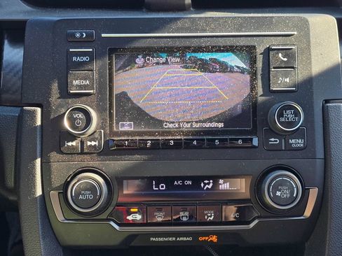 Used 2018 Honda Civic Sport image 17