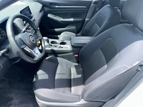 Used 2022 Nissan Altima 2.5 SV AWD/4WD image 4