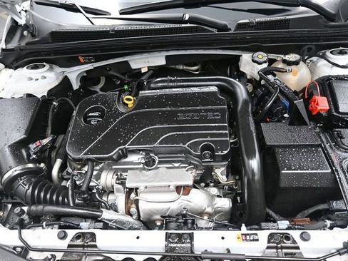 Used 2024 Chevrolet Malibu LT image 29