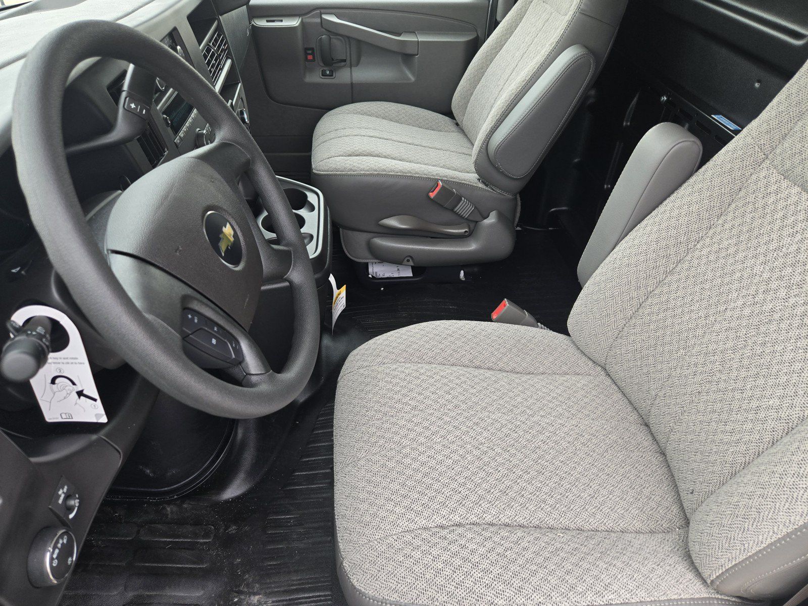 New 2025 Chevrolet Express 2500 w/ Driver Convenience Package RWD image 9
