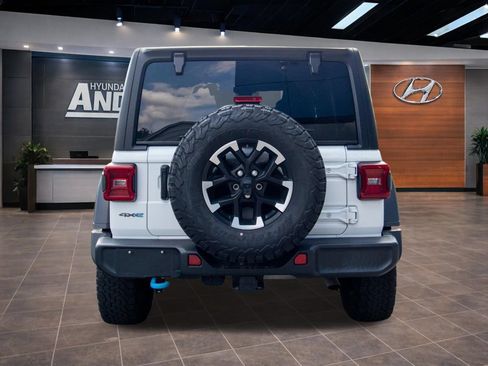 Used 2024 Jeep Wrangler Unlimited Rubicon 4xe AWD/4WD image 11