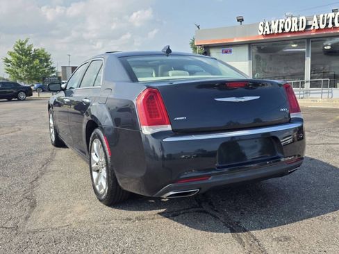 Used 2016 Chrysler 300 C AWD/4WD image 6