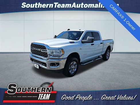 Used 2024 RAM 2500 Big Horn w/ Off Road Package AWD/4WD image 1