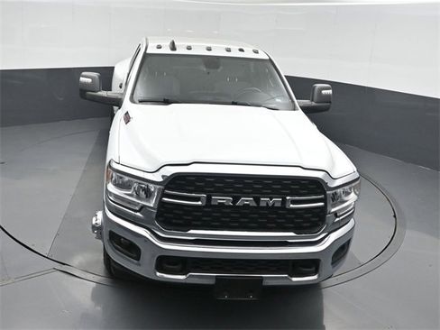 Used 2024 RAM 3500 Big Horn image 35