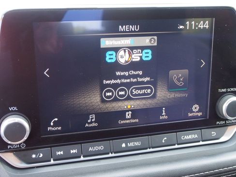 Used 2023 Nissan Rogue SV image 26