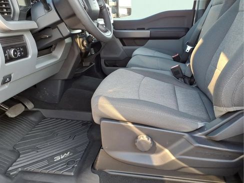 Used 2024 Ford F250 XL w/ STX Appearance Package AWD/4WD image 18