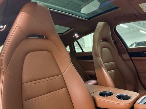 Certified 2023 Porsche Panamera 4S AWD/4WD image 23